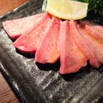 牡丹苑 - 厚切り上タン(17-08)