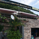 バリレストラン 海辺のSayang - 外観：１Ｆはスキューバ関連