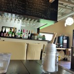 ビーズヤホットドッグ - 店内～