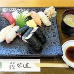 Aji Sushi - 並にぎり鮨　1080円