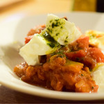 AURELIO - 夏野菜のカポナータと水牛のモッツァレラ＠1,400円