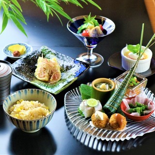 平日ランチ 2273円 税 みちよ亭 勝瑞 懐石 会席料理 食べログ