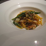 Casa Osano - 手打ちタリオリーニ　飛魚の燻製とインゲン、じゃがいも