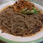 中国料理 新燕 - ・冷麺 800円(税別)