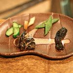 柳家 - 前菜の漬物