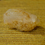 鮨 鈴木 - シラエビ 昆布〆