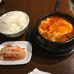 韓国料理ジャンチ村 - 