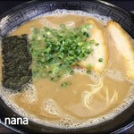 久留米ラーメン　玄竜 - 魚介豚骨ラーメン　650円