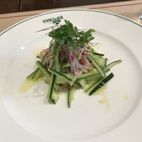 ガストーラ - ズワイガ二とキュウリのサラダ