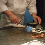 ニューオークラ - ニンニクチップはその場で作ります