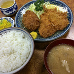 とんかつ吉乃家 - 定食（700円）
      