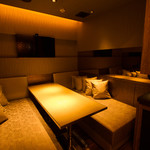 DECIBEL - フラットカラオケルーム