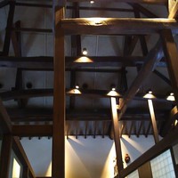 米澤牛DINING べこや - 店内の梁
