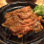 炭火焼肉ホルモン 徳臓 - ミノハーフ