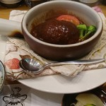 カフェ ド ラ フルイド - ランチの煮込みハンバーグ