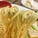 Shanrameizunigouten - 麺はスープが絡んでるように見えるんですけど・・