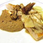 (08/8ディナー)いわい鶏木の子の香り焼き　そのレバーと枝豆のピューレ