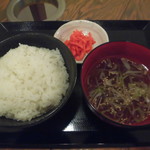 鉄板ぎょうざ定食 880円