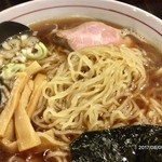 らーめん屋本舗　麺龍 - 支那そば（煮干し）大盛の麺