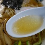 そばの店 ひらま - 中華そばのスープ