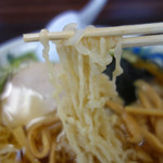 そばの店 ひらま - 中華そばの麺