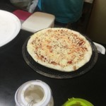 ピッザピッザピッザ - 日本ハムの既製品を無理矢理焼いて頂きました　爆