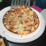 ピッザピッザピッザ - 日本ハムの既製品を無理矢理焼いて頂きました　爆