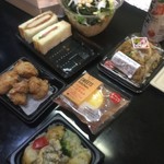 ピッザピッザピッザ - 日本ハムの既製品を無理矢理焼いて頂きました　爆