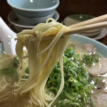 道善福一ラーメン - 麺はこんなん