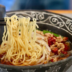 中国料理鮮楽園 - 麺リフト