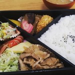 食事処　弁慶 - 日替り弁当(税込650円)