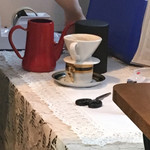 旅するmocoカフェ - コーヒーは、なんとハンドドリップ