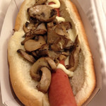 Pink's Hot Dogs - マッシュルーム