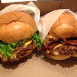 SHAKE SHACK - Shack Burgar/Smoke Shack