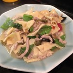 毛家麺店 - 干豆腐と青唐辛子の炒め物（780円）