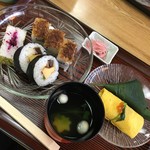 いづ源 - 昼の定食 月