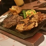 ハングリータイガー - ハンバーグ＆タンドーリチキンセット。