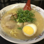 長浜ラーメンとん吉 - ラーメン