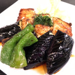 十八番 - カジキマグロと茄子の照り焼き。