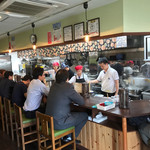 らぁ麺 紫陽花 - らぁ麺 紫陽花(愛知県名古屋市八剱町)店内