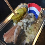 HAPPY SEAFOOD - ・「HARING ”VERS VANT MES”(€2.95)」