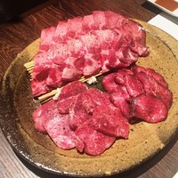 ヤキニク旭 - 170809コース12500円牛タン三種の食感（先、下、元）