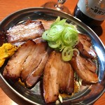 大衆肉酒場 月～豕 - 