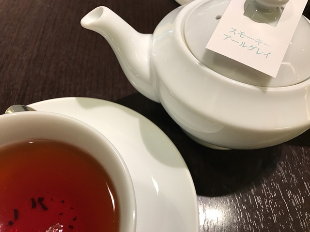 閉店 ハロッズティールーム 日本橋三越本店 Harrods 三越前 紅茶専門店 食べログ