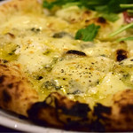 アランジャルシ - アランジャルシ＆クワトロフォルマッジ＠税込2,000円　の、クワトロ部分