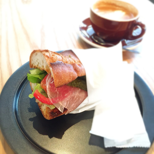 ザ コーヒーテーブル The Coffee Table 白山 カフェ 食べログ