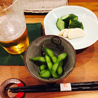 やき鳥 たかはし - 先付けの平塚産のアツアツ枝豆も糠漬けも ベストな塩梅で美味しかったぁ(*´꒳`*)ここからコースがスタート！