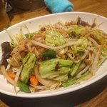 六もん - シャキシャキの野菜炒めです