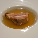 レンゲ - 沖縄産 イラブーのコンソメ　カナダ産 乳飲み仔豚と