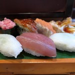葵 - 握りの盛り合わせ